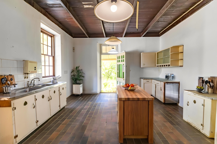 4 Bedroom Property for Sale in Riebeek Kasteel Western Cape